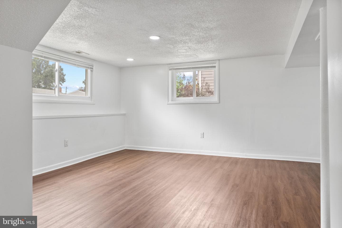 6200 Collinsway Road photo 32