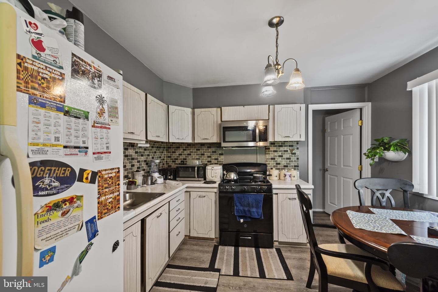 2308 Hamiltowne Circle photo 11