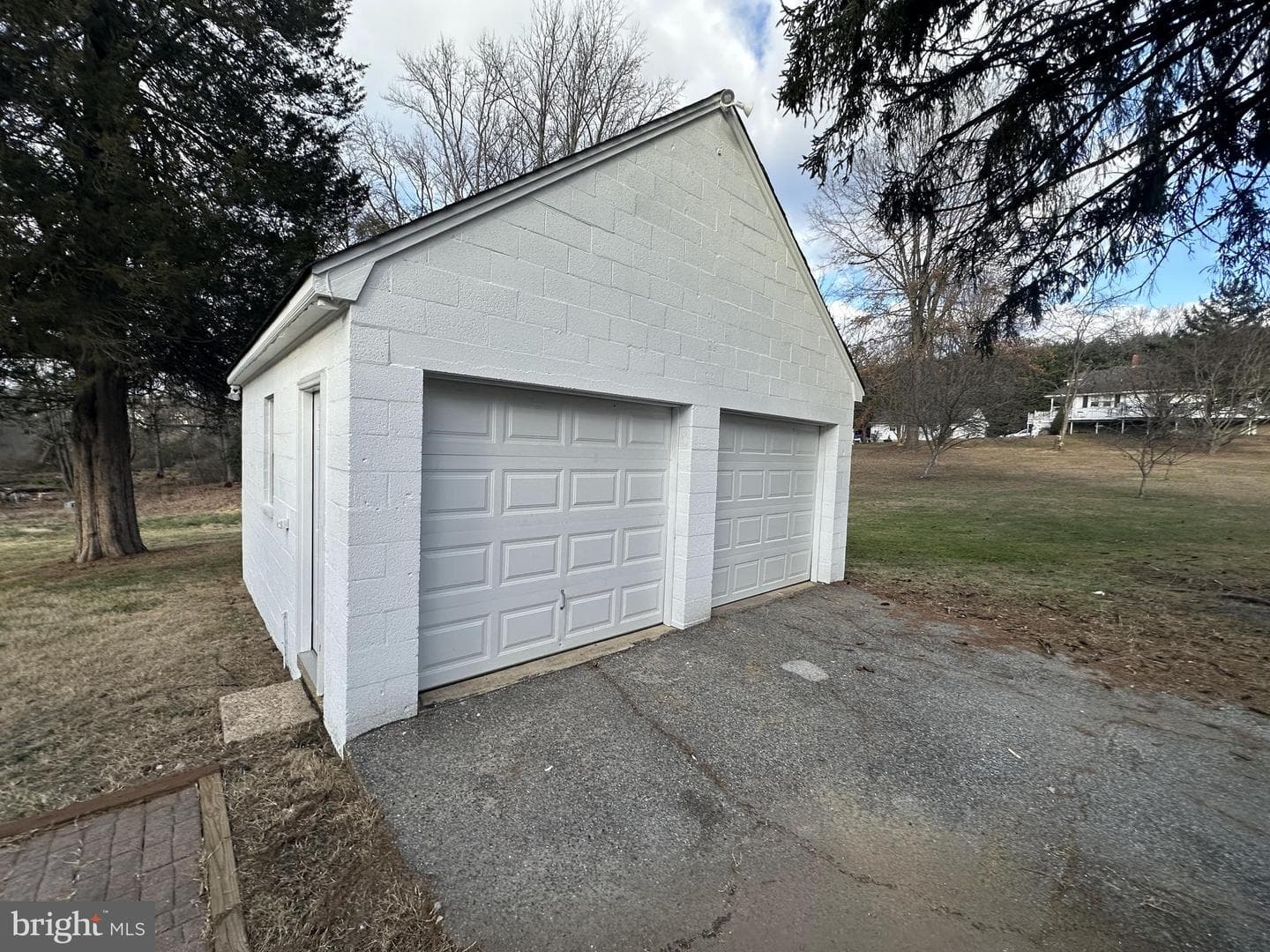 10516 Bird River Road photo 6