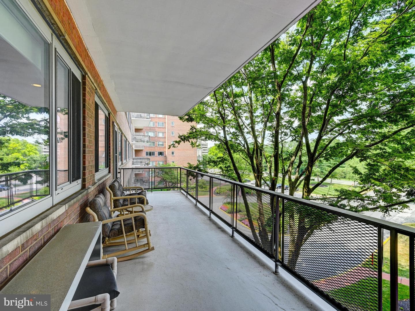 11 Slade Avenue #410 photo 24