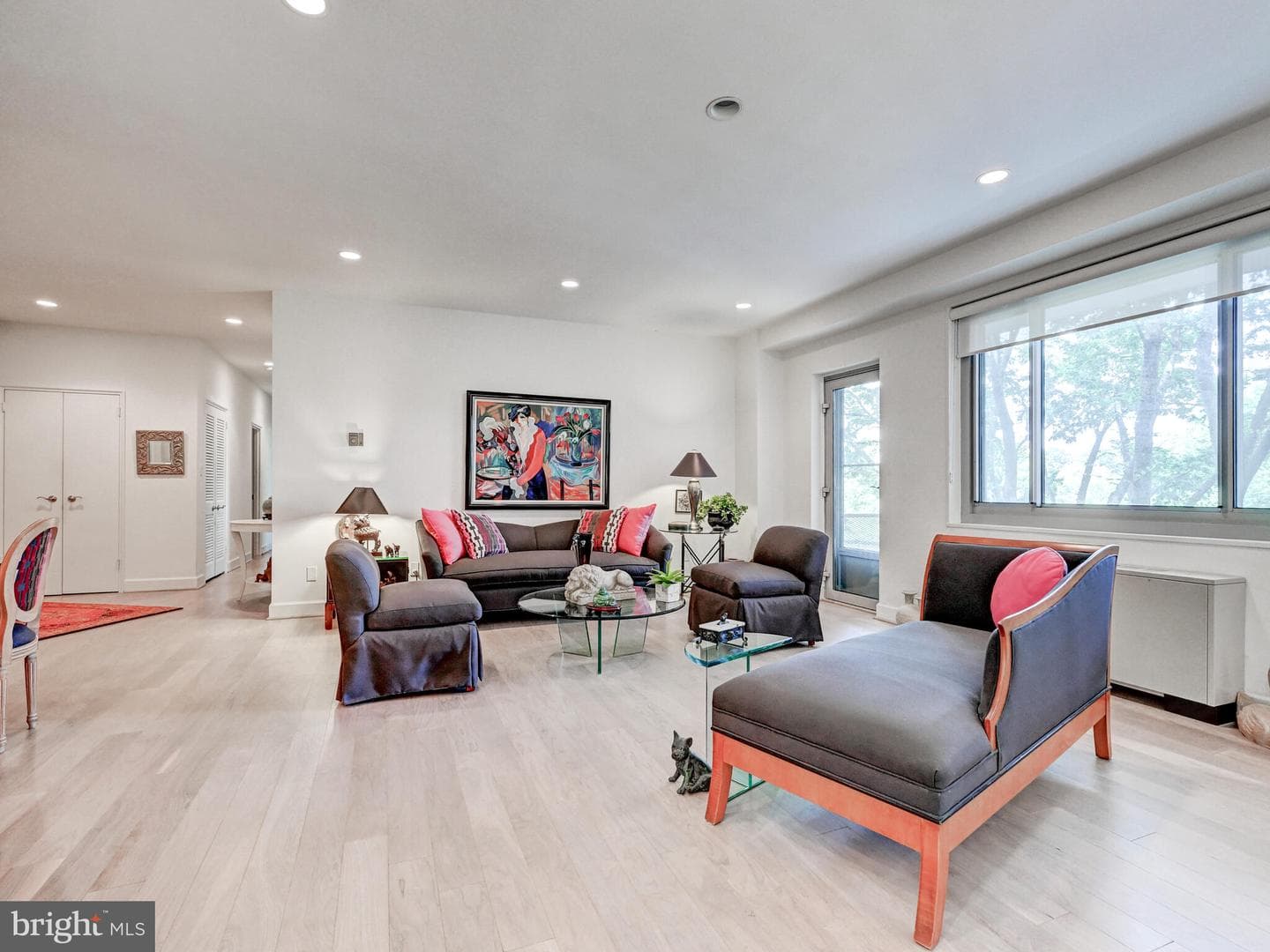 11 Slade Avenue #410 photo 6
