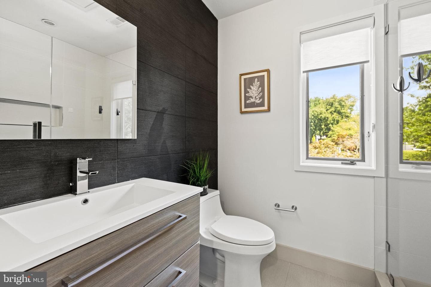 18 Hambleton Court photo 44