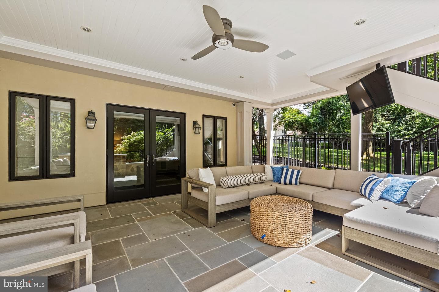 18 Hambleton Court photo 57