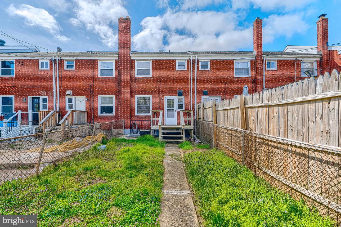 1020 Middlesex photo 29