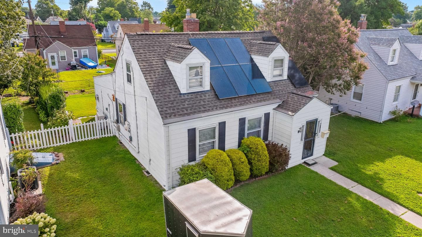 3421 Cornwall photo 11