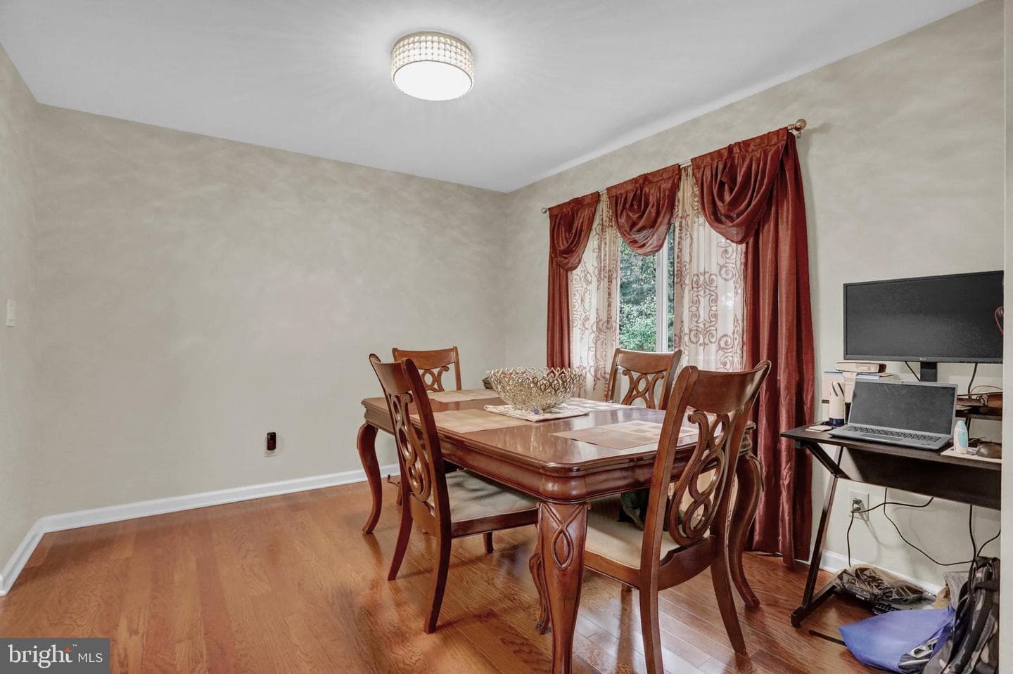 4264 Cayuga Road photo 12