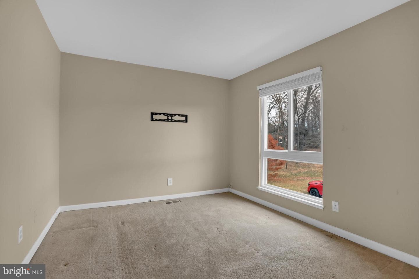 4264 Cayuga Road photo 35