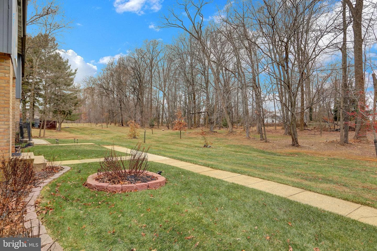 4264 Cayuga Road photo 56