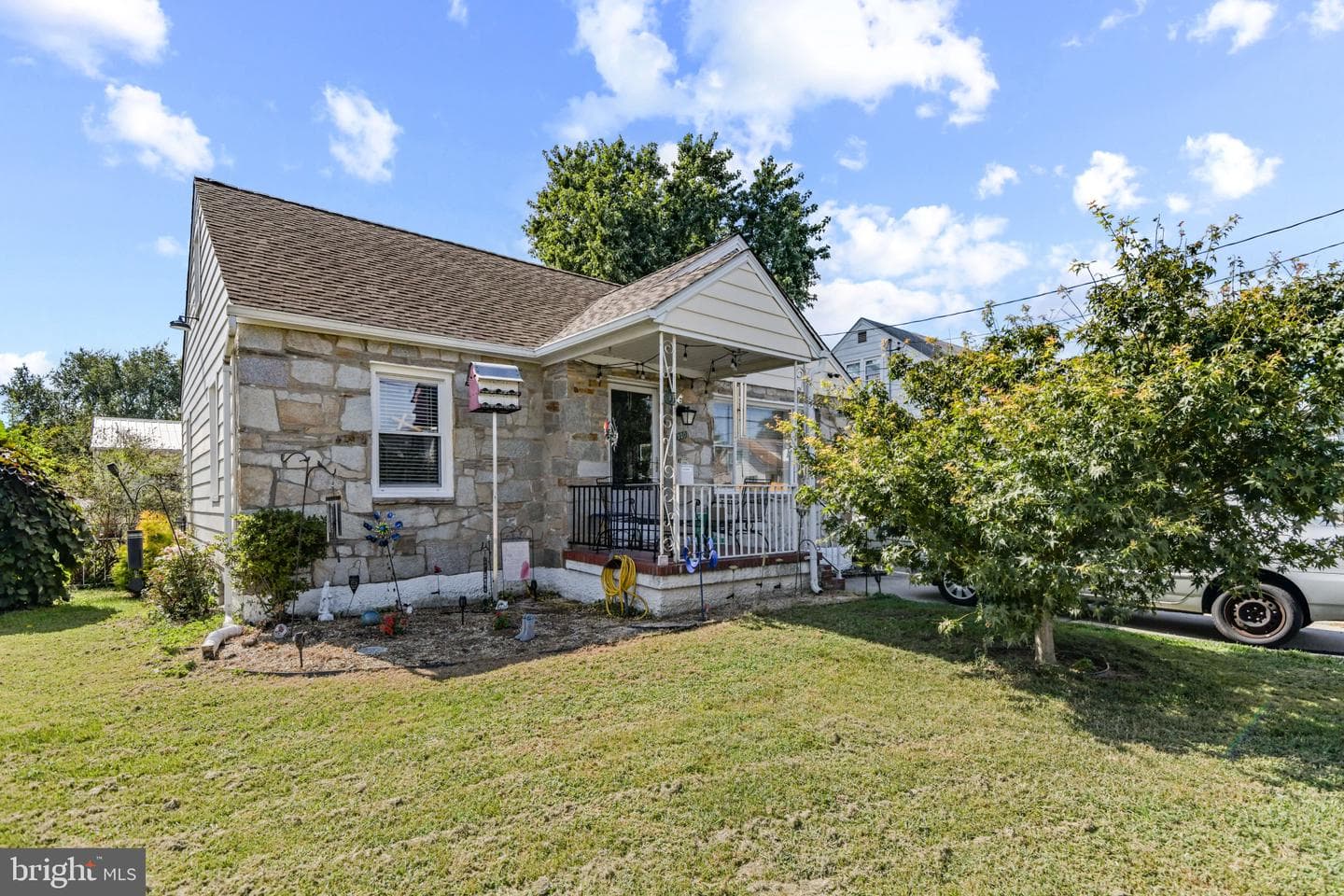 320 S Taylor Avenue photo 1