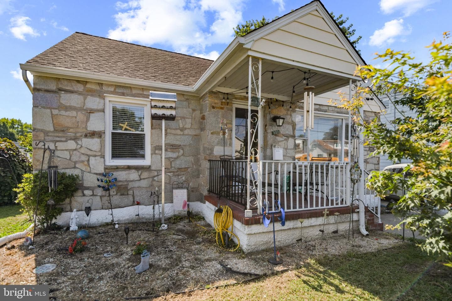 320 S Taylor Avenue photo 2