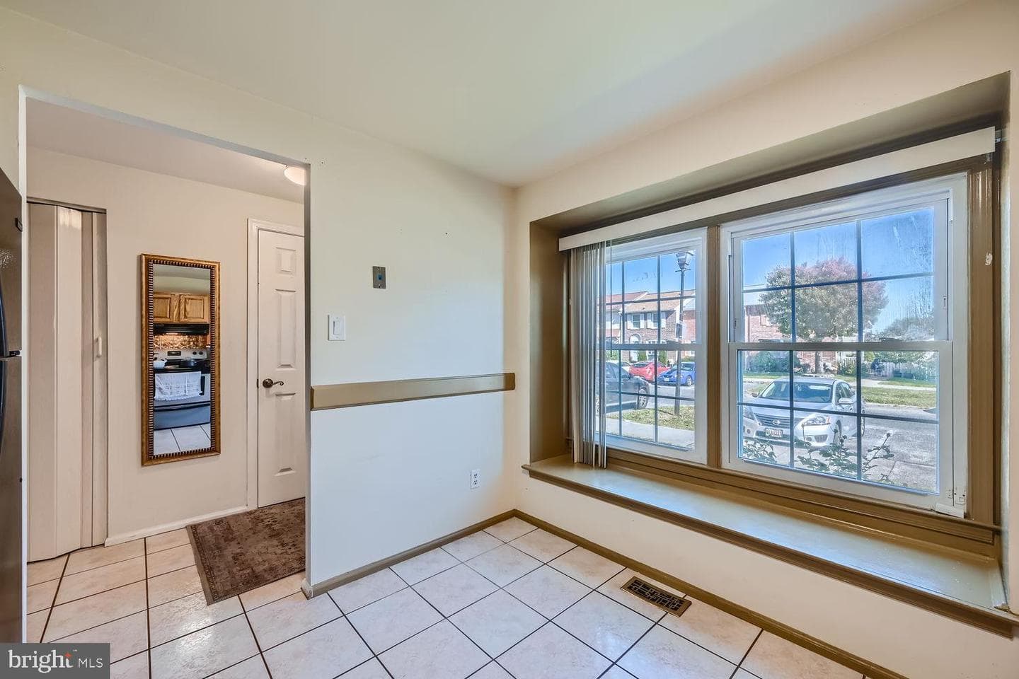 5435 King Arthur Circle photo 15