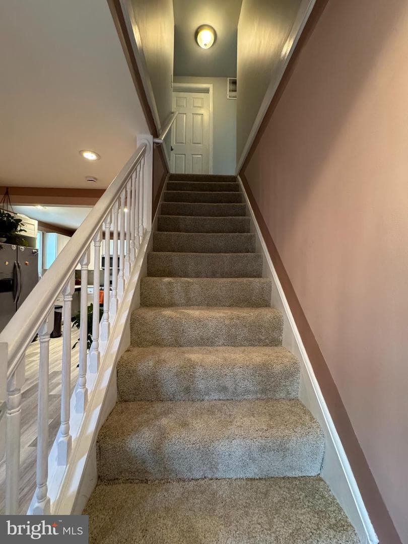 1722 Hall Avenue photo 10
