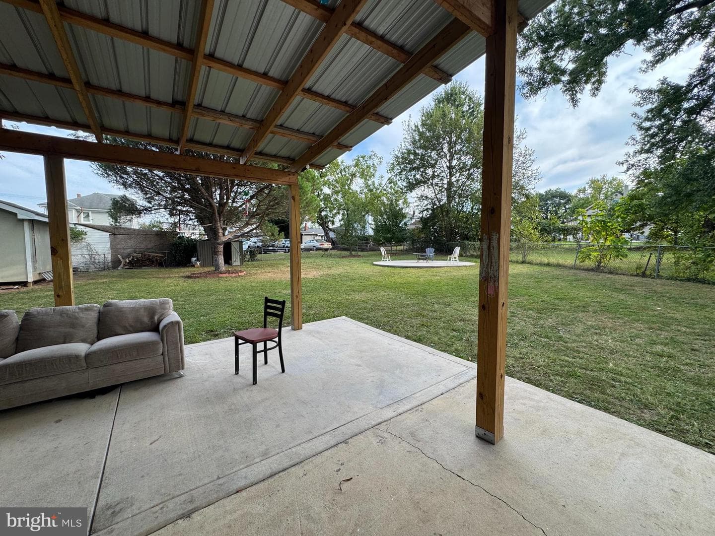 1722 Hall Avenue photo 21