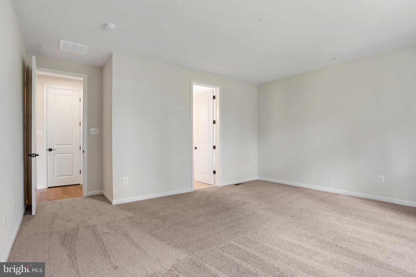 5711 Charlies Way photo 37