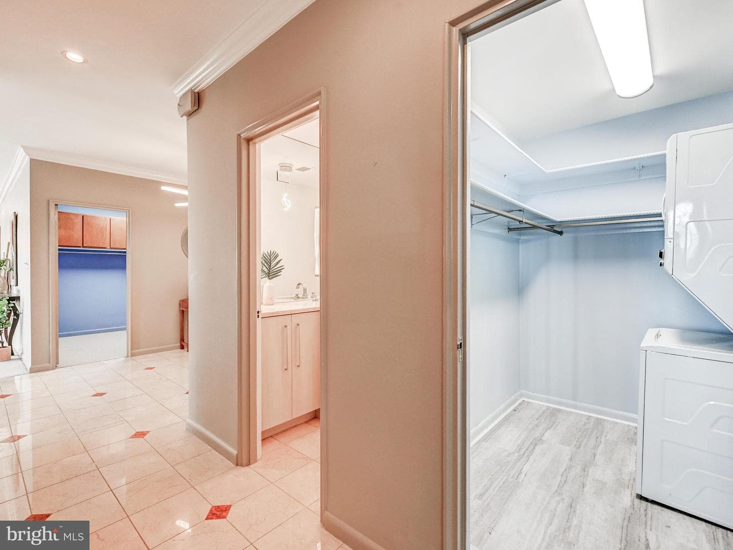 11 Slade Avenue #912 photo 25