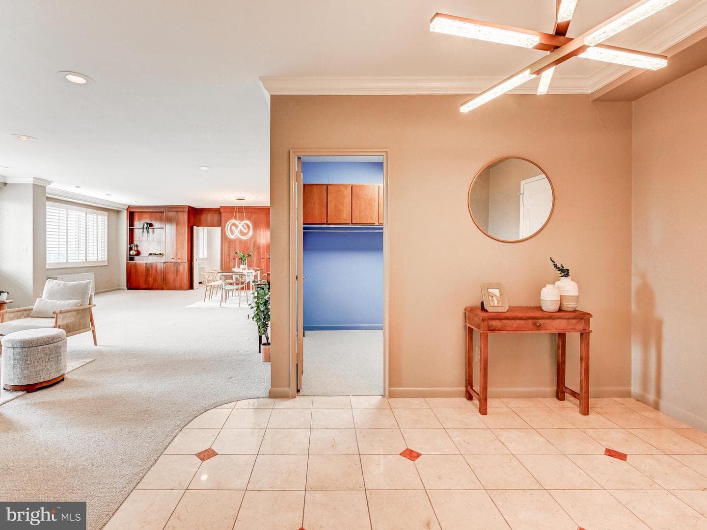 11 Slade Avenue #912 photo 3