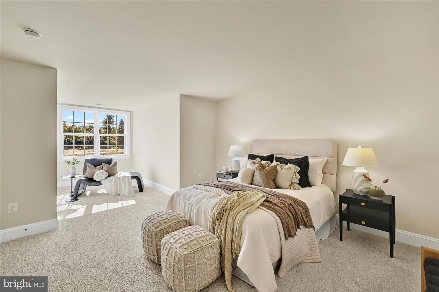 102 Villabrook Way photo 34