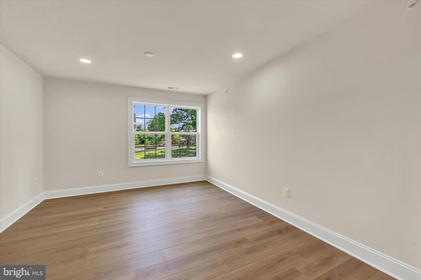 100 Villabrook Way photo 35