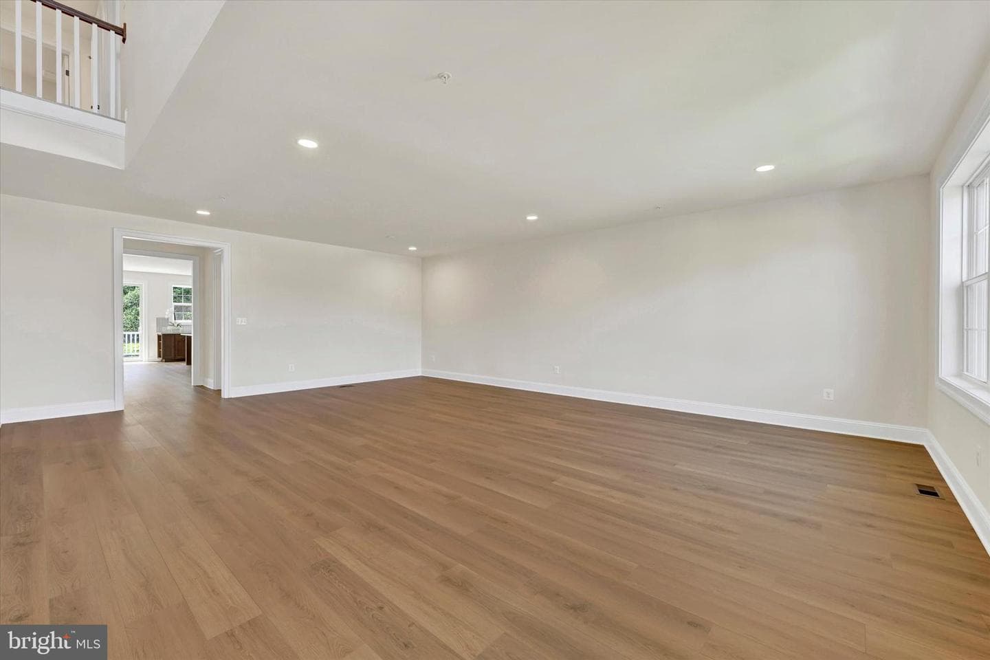 100 Villabrook Way photo 8