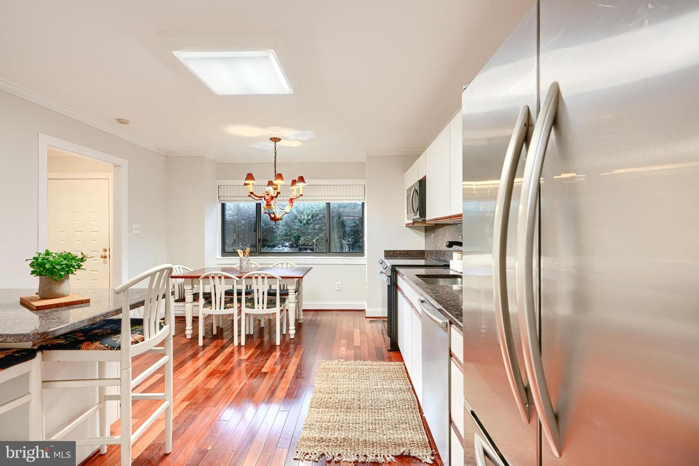 8223 Ruxton Crossing Court photo 11