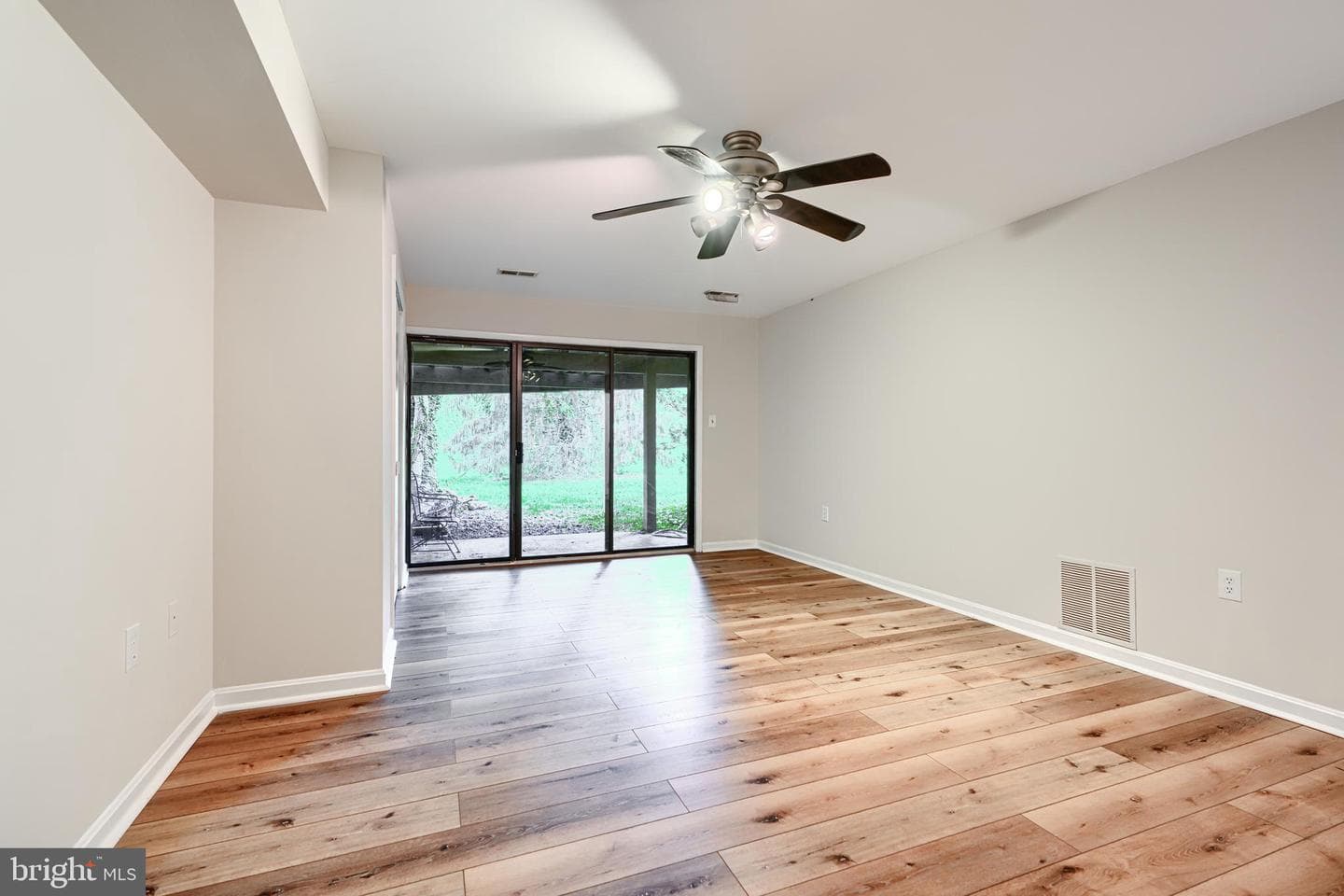 8223 Ruxton Crossing Court photo 37