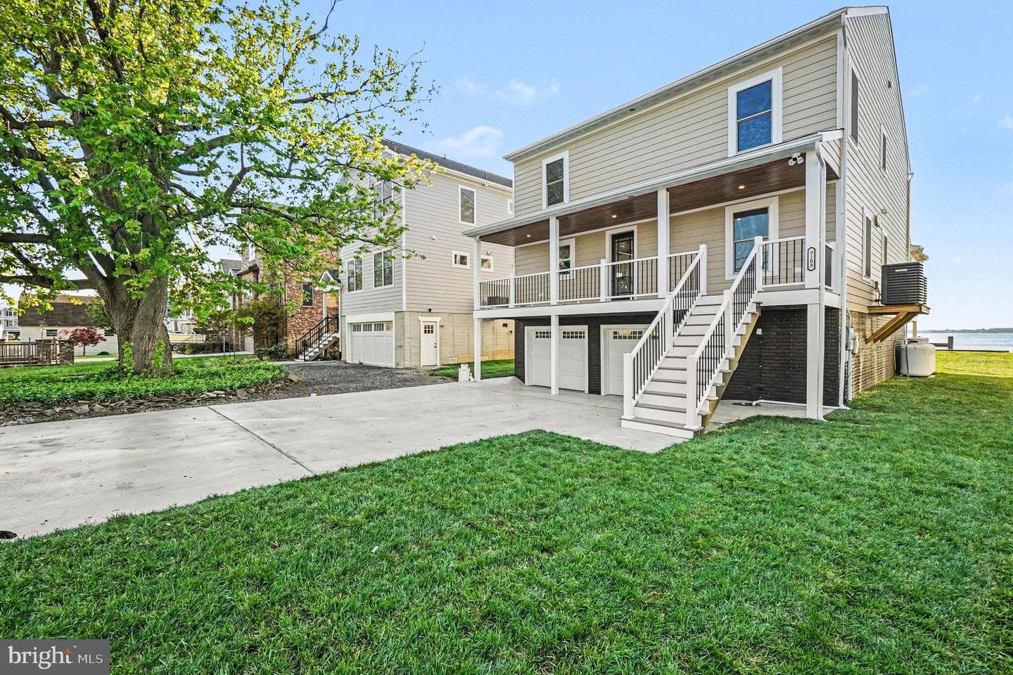 9108 Hinton Avenue photo 67