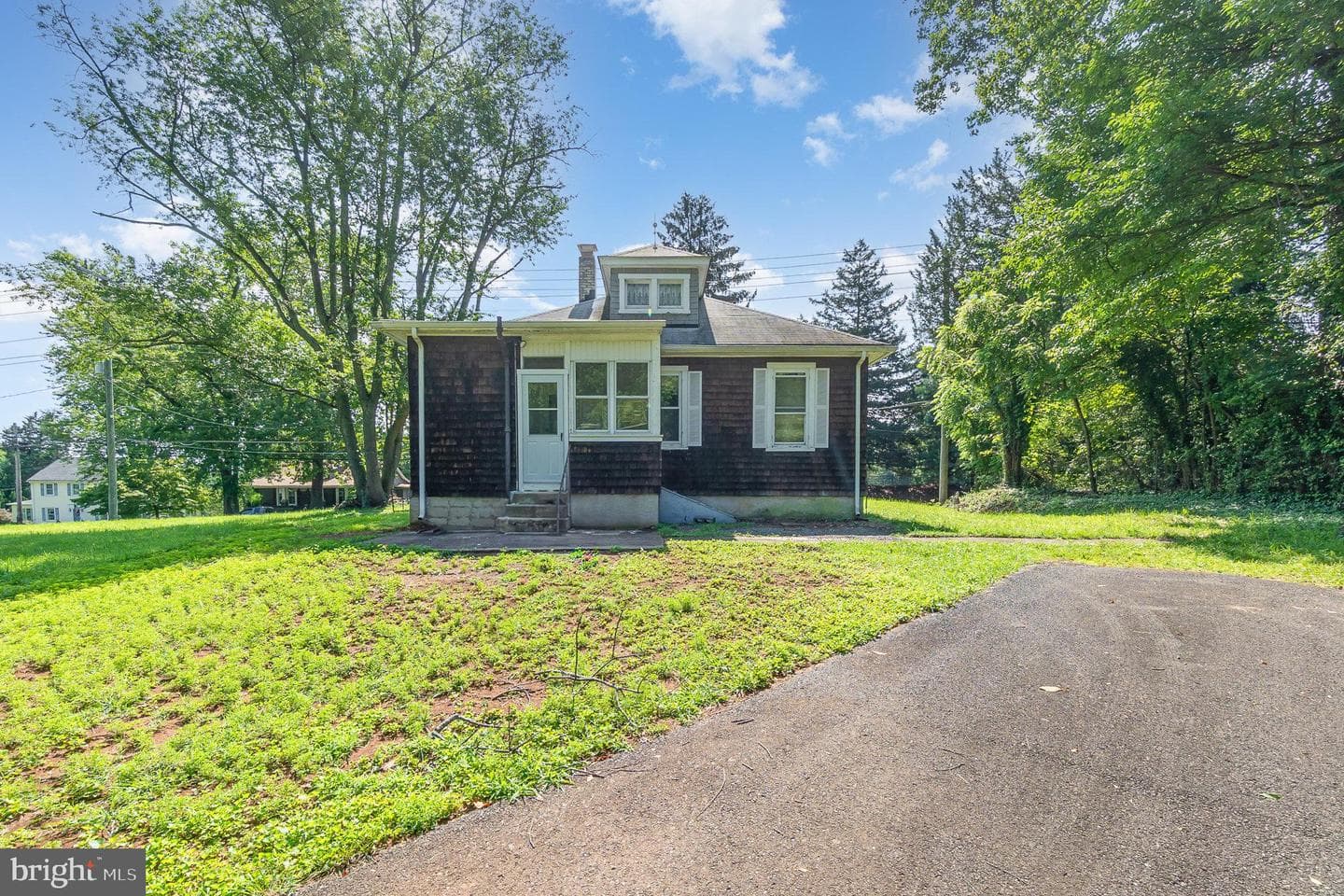 12000 Belair Road photo 4