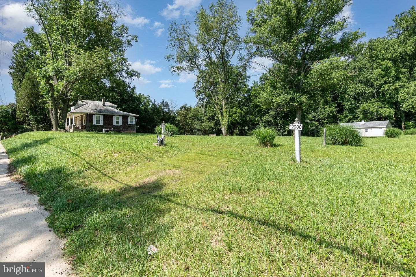 12000 Belair Road photo 7