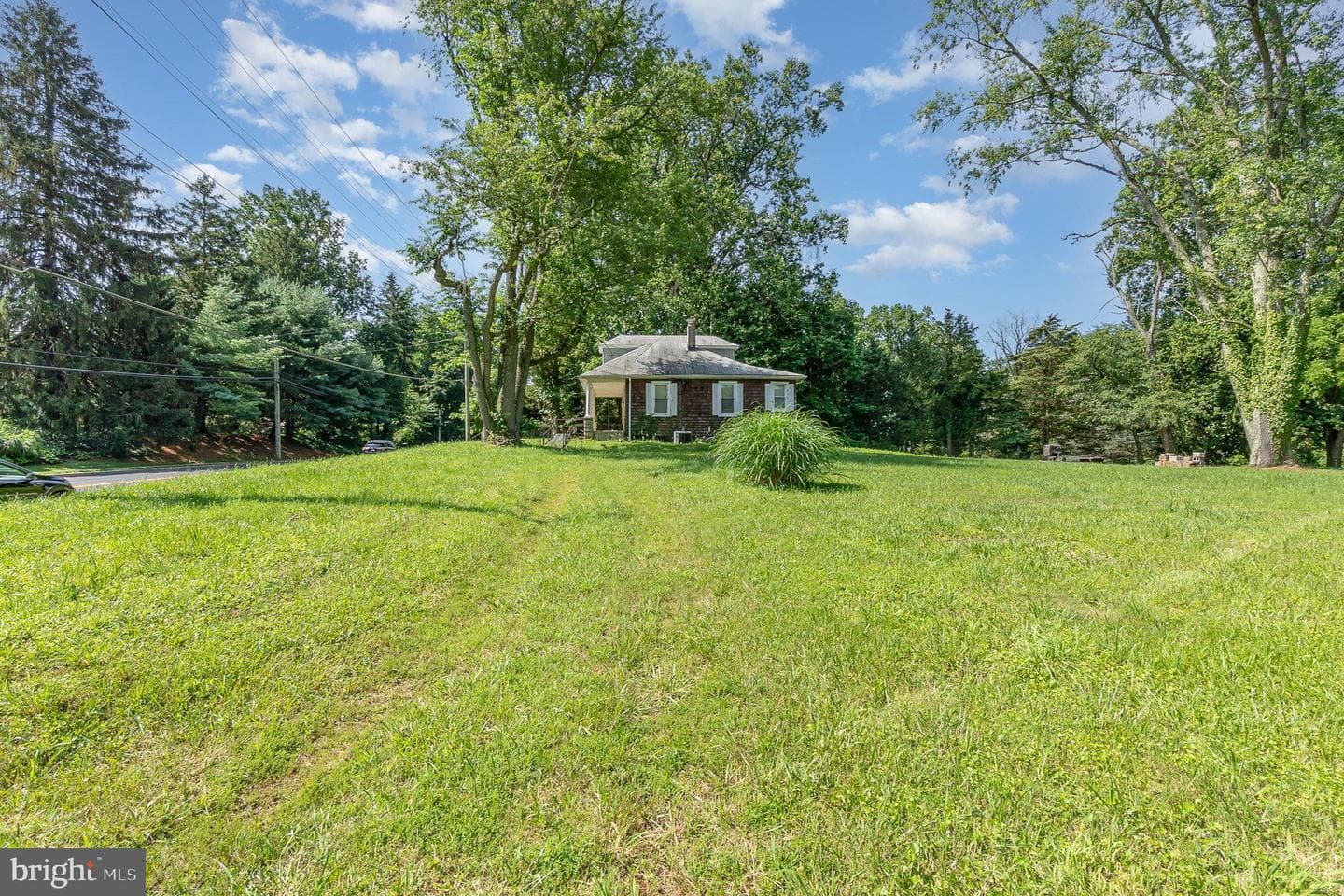 12000 Belair Road photo 8
