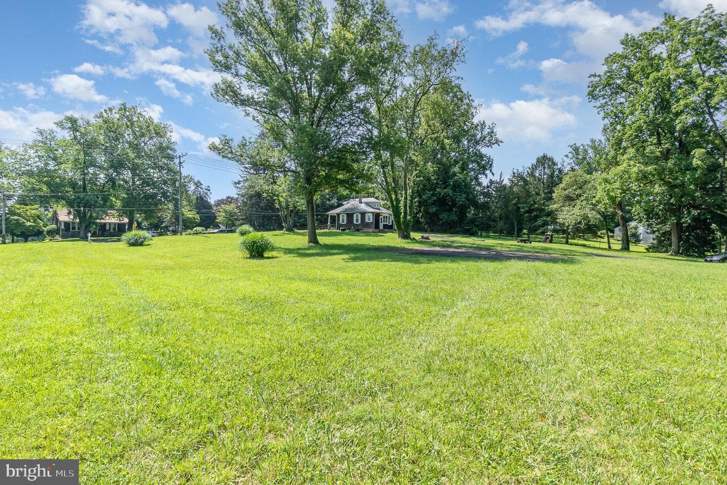 12000 Belair Road photo 9