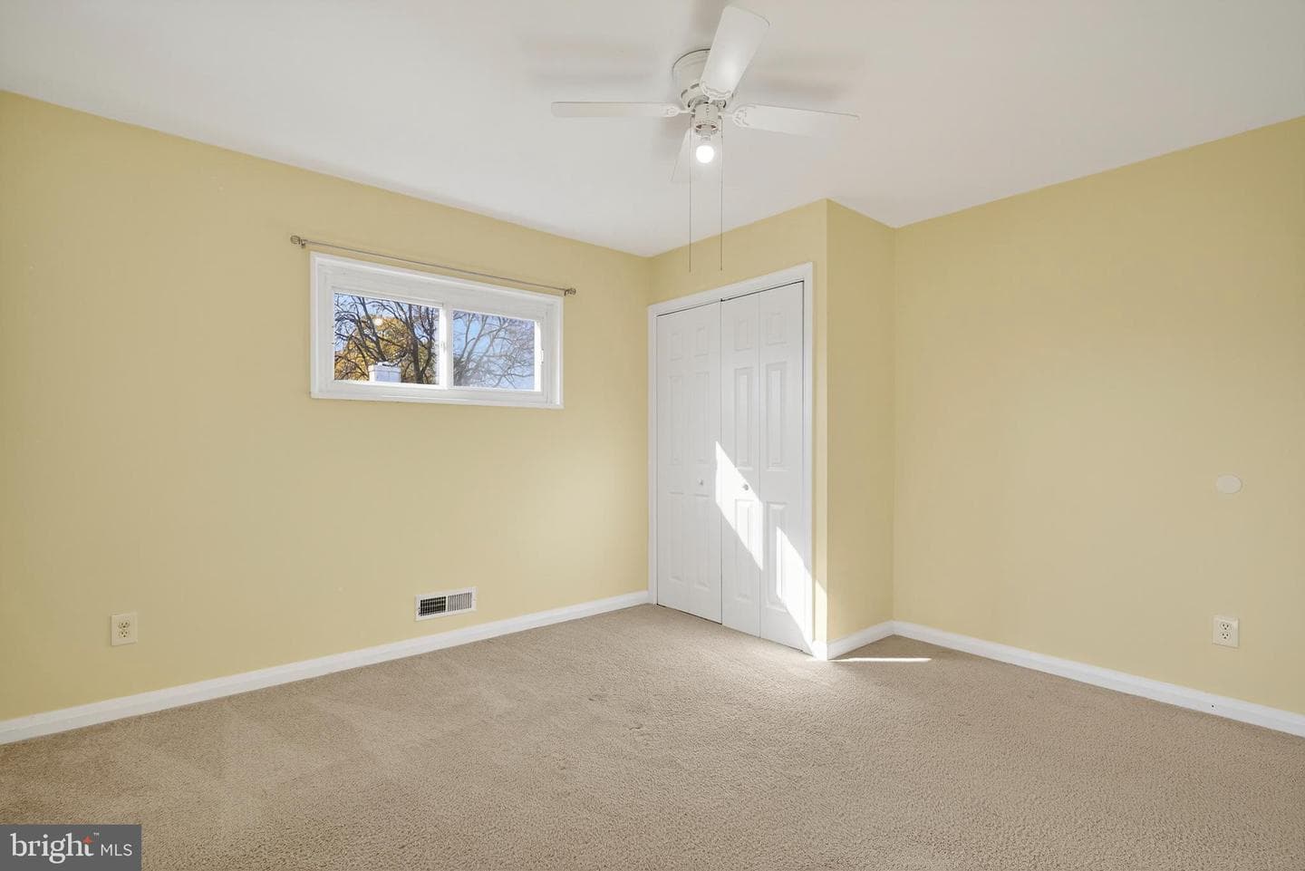 910 Prestwood Road photo 36