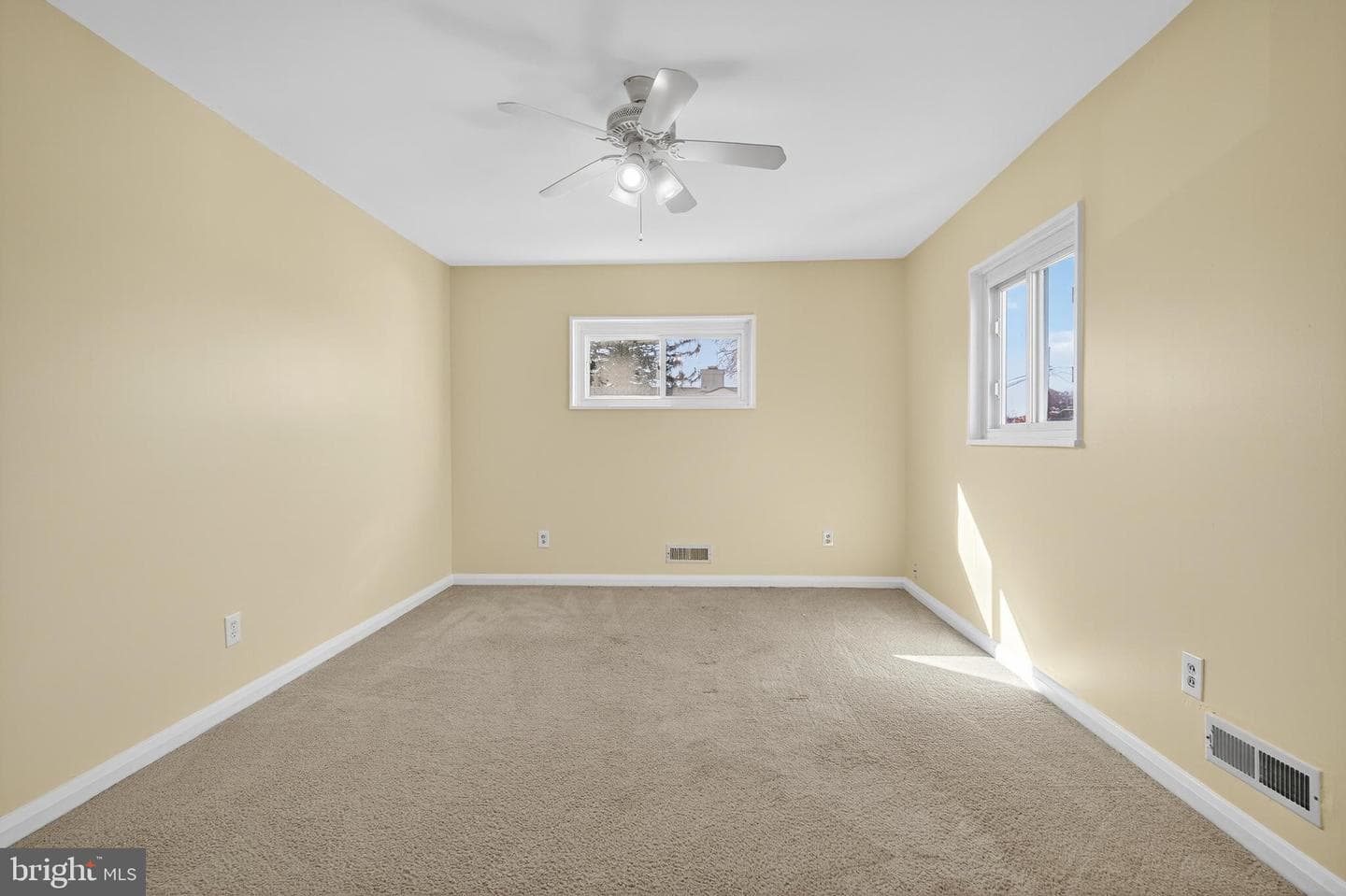 910 Prestwood Road photo 42