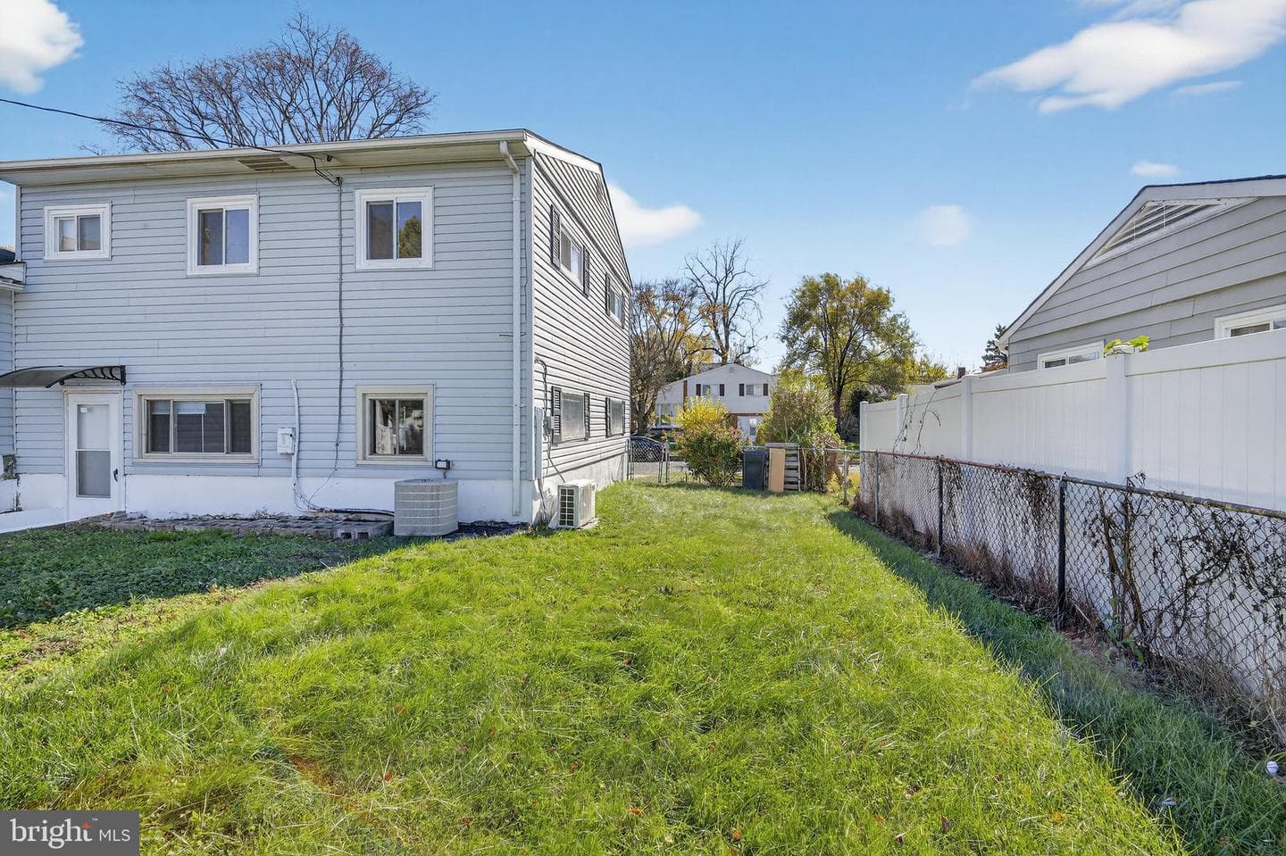 910 Prestwood Road photo 7