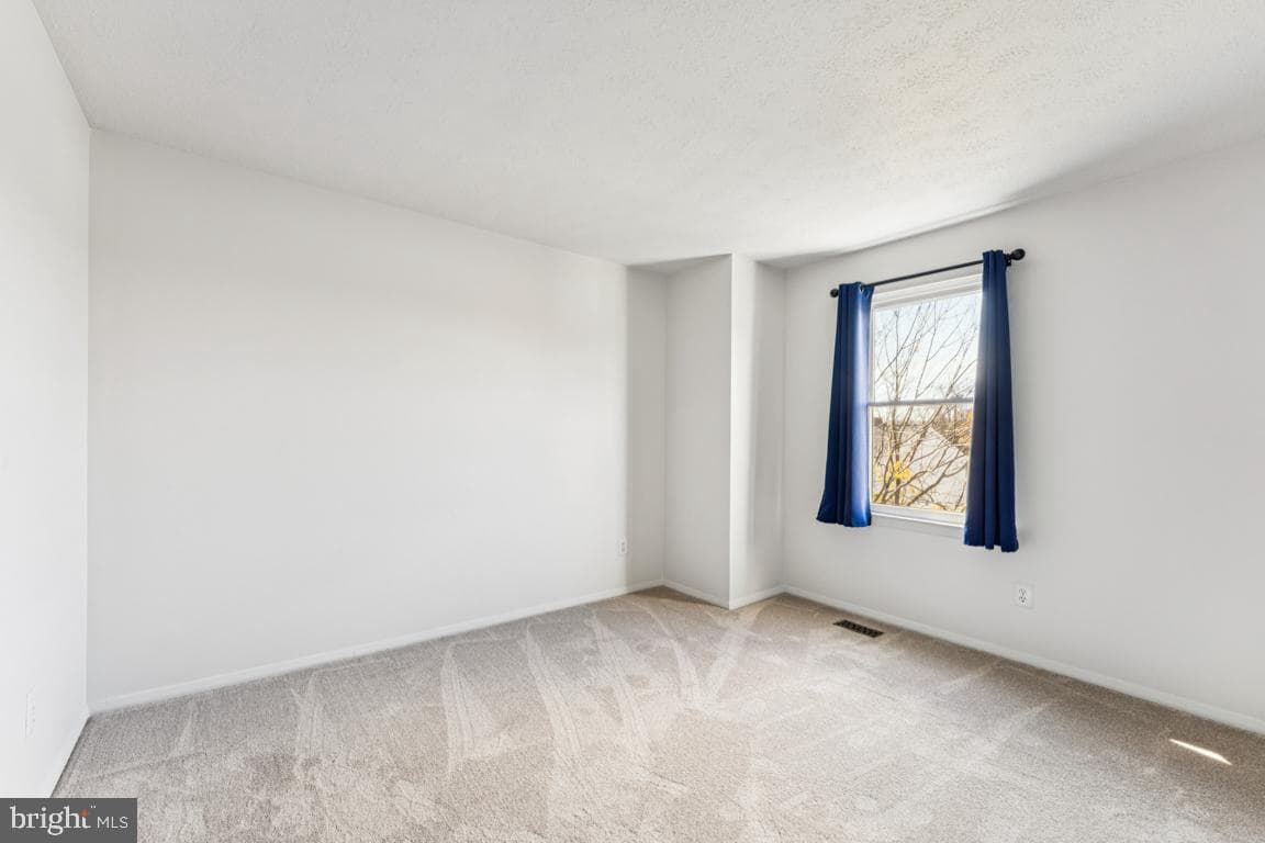32 Stoneway Place photo 12