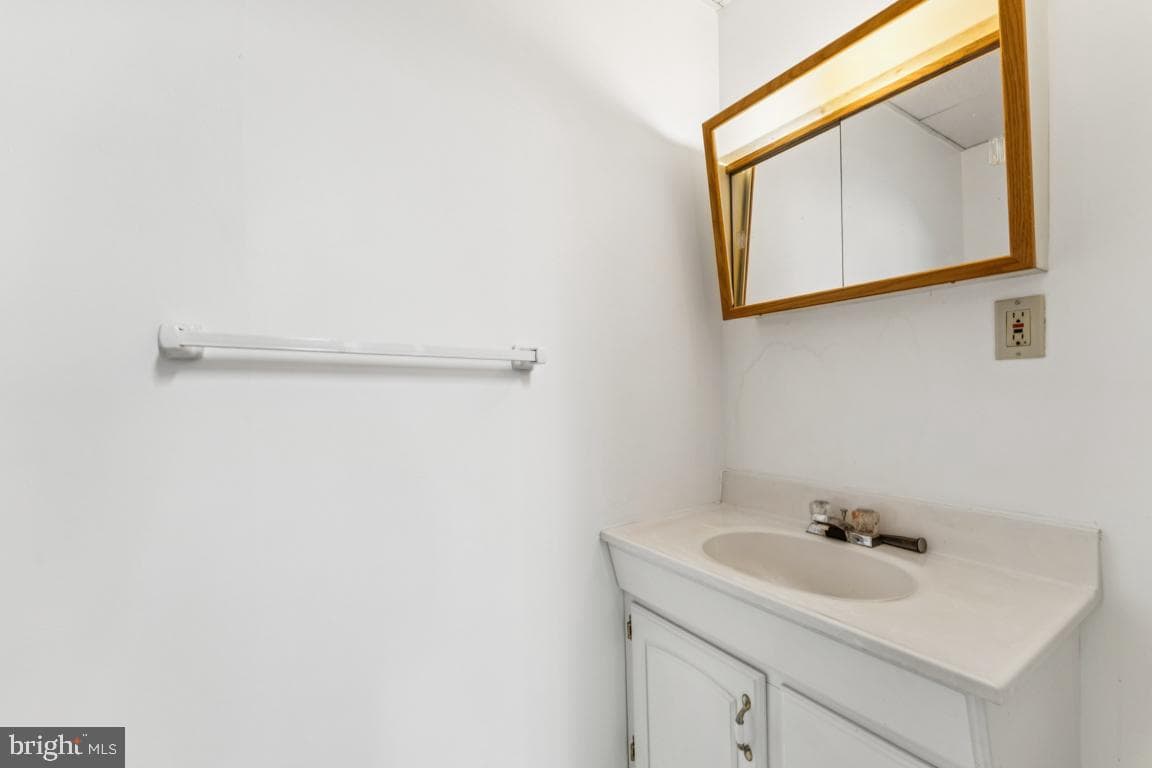 32 Stoneway Place photo 18