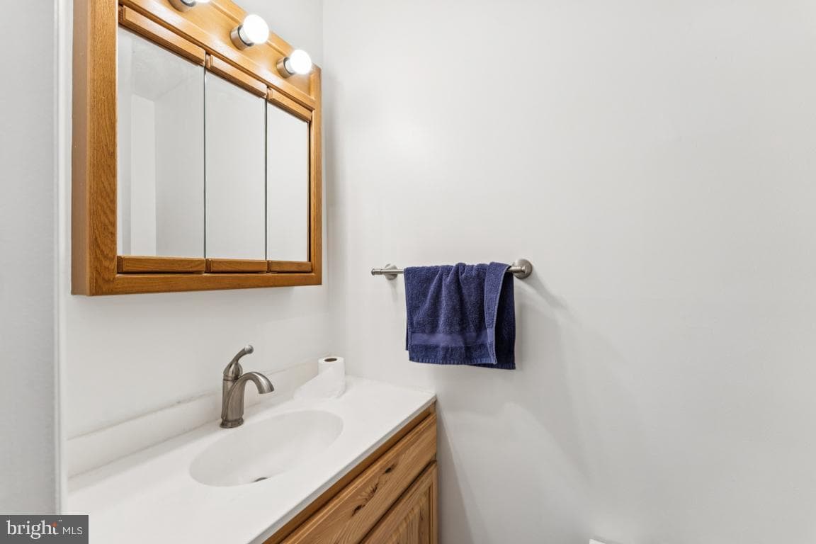 32 Stoneway Place photo 8
