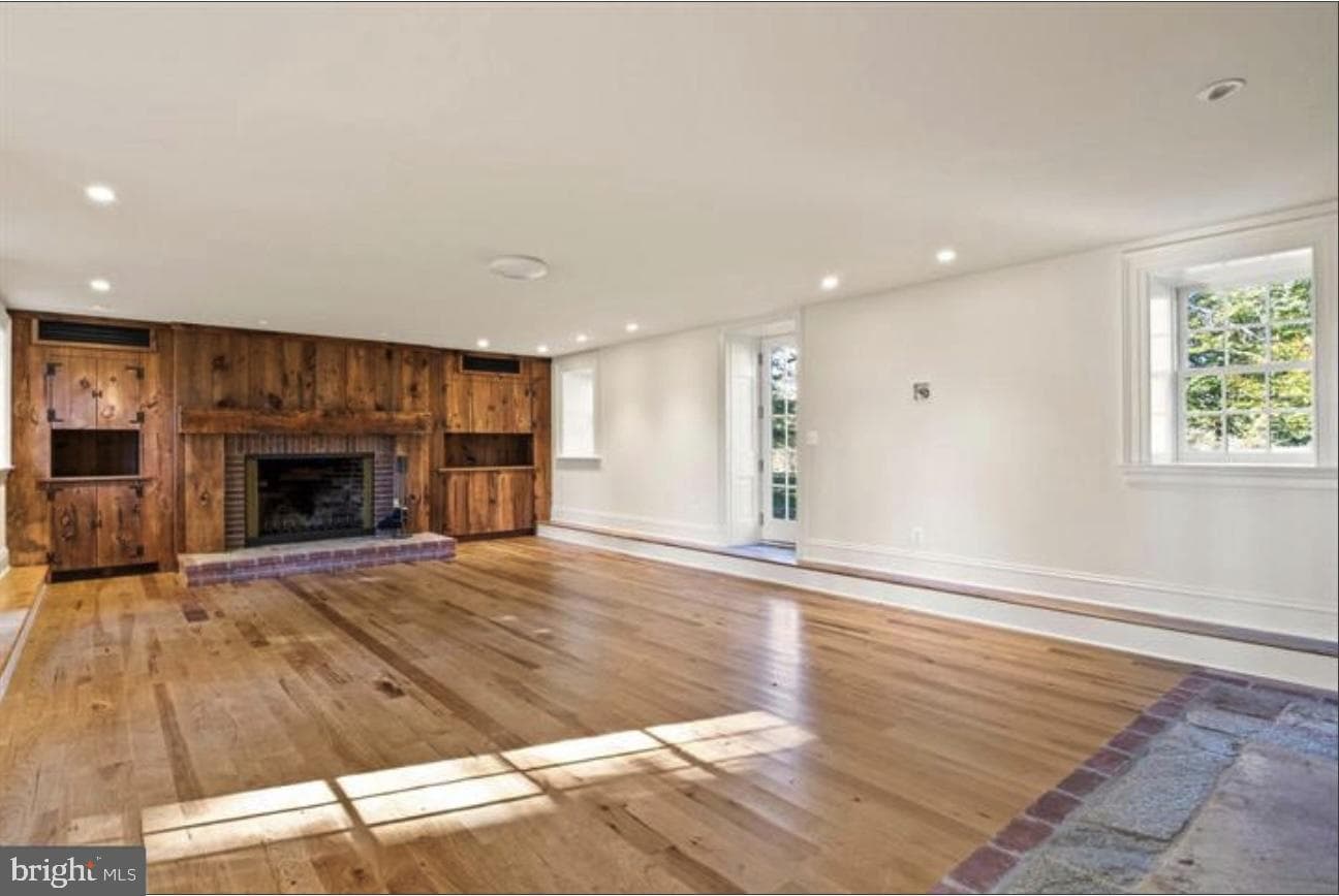 16131 Old York Road photo 21
