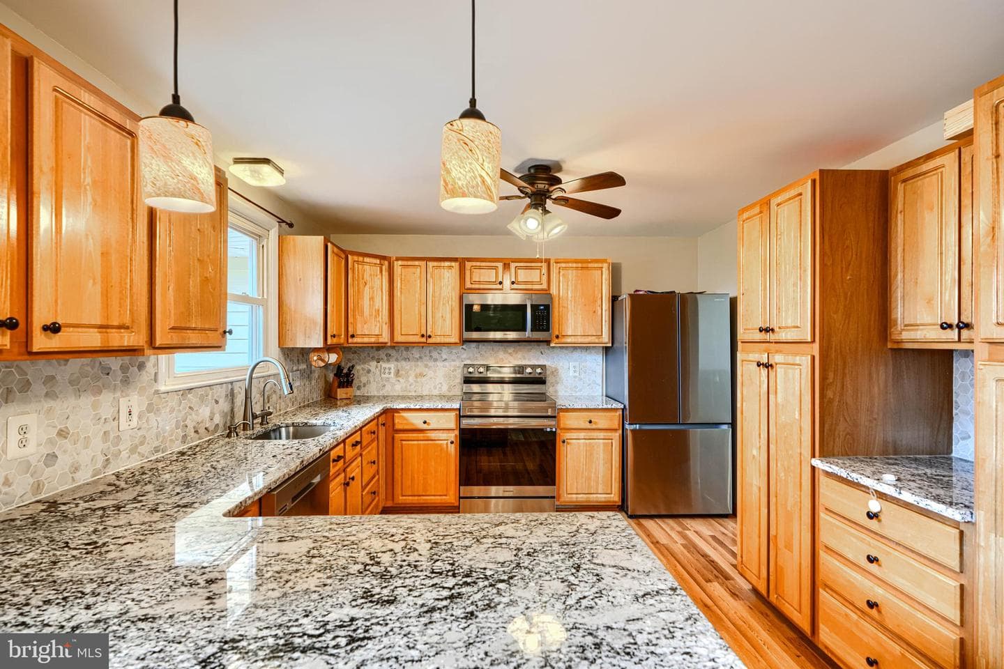 2110 Folkstone Road photo 14