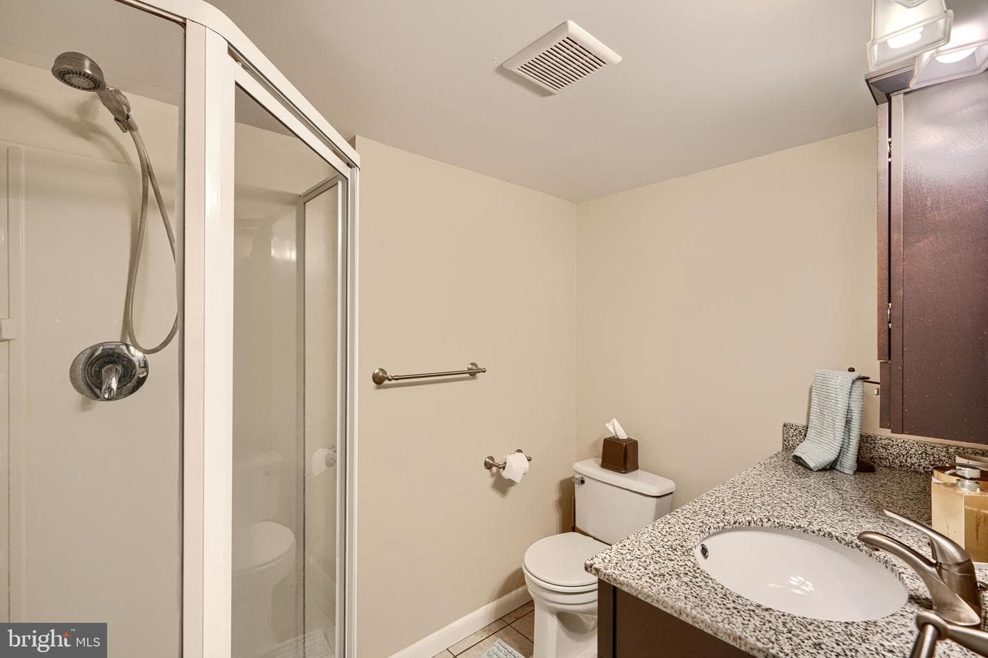 2110 Folkstone Road photo 33