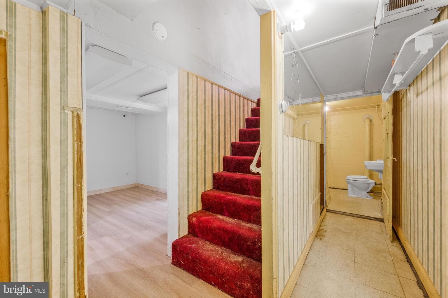 13 Harrison Avenue N photo 42