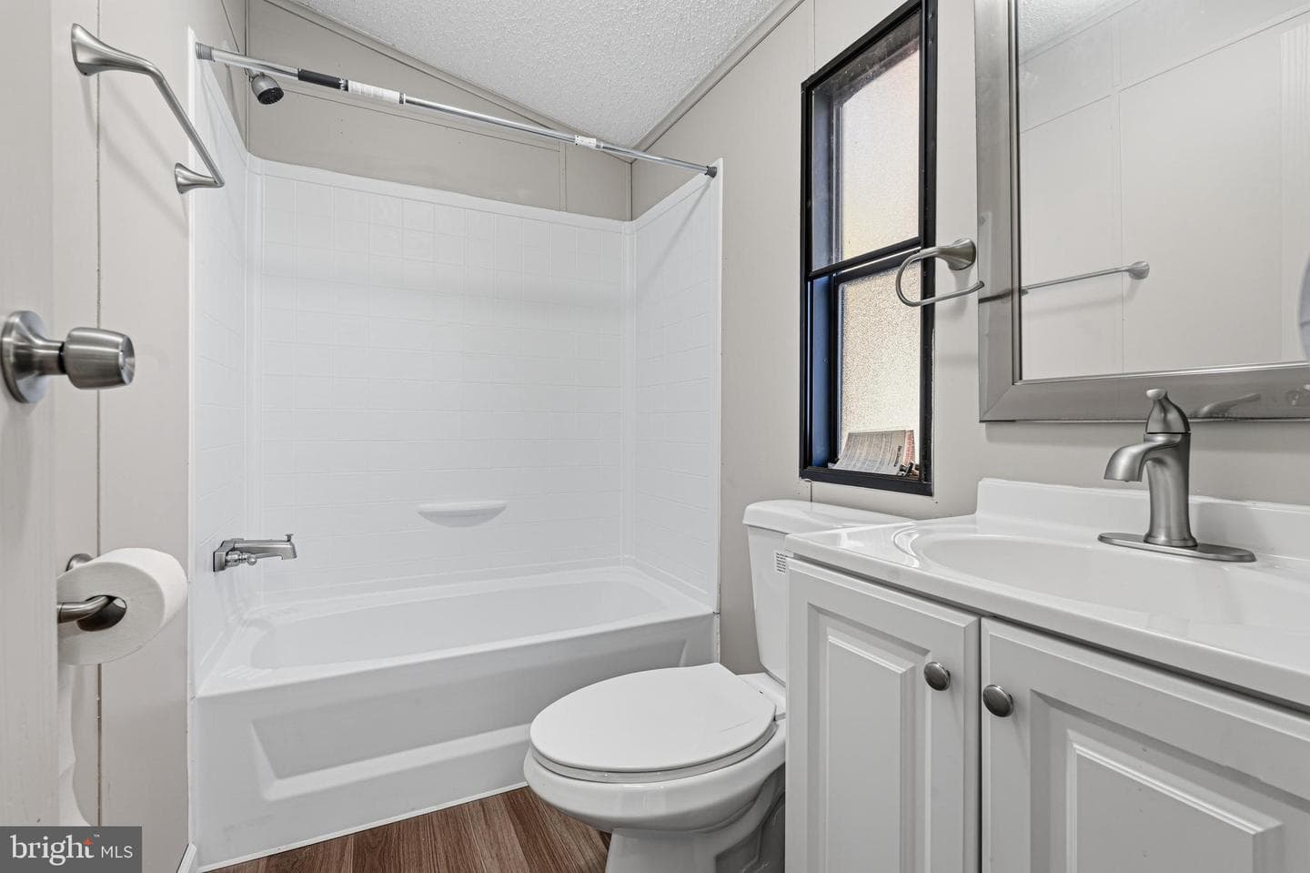136 Rodeo Circle photo 19