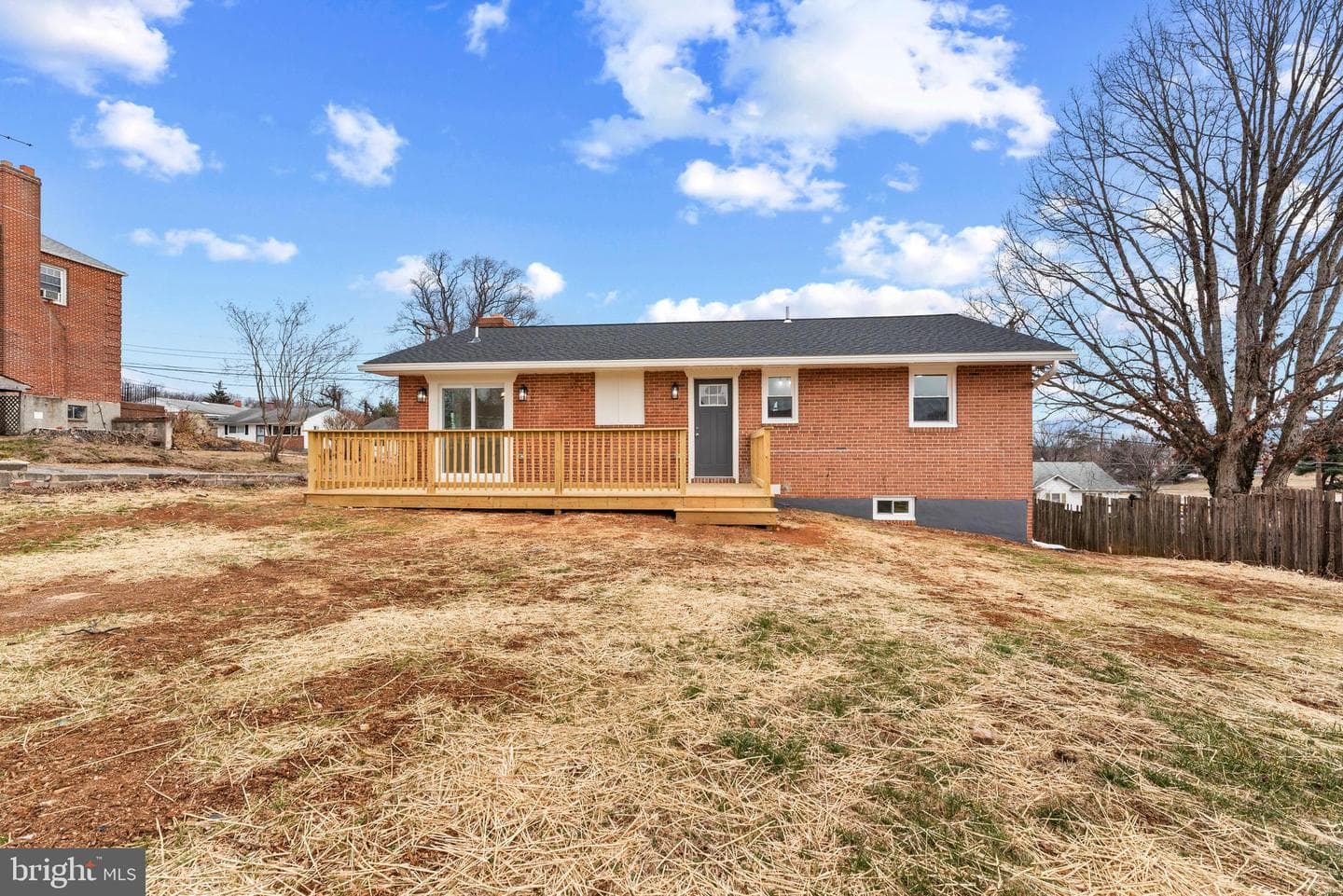 5903 Hilltop Avenue photo 53
