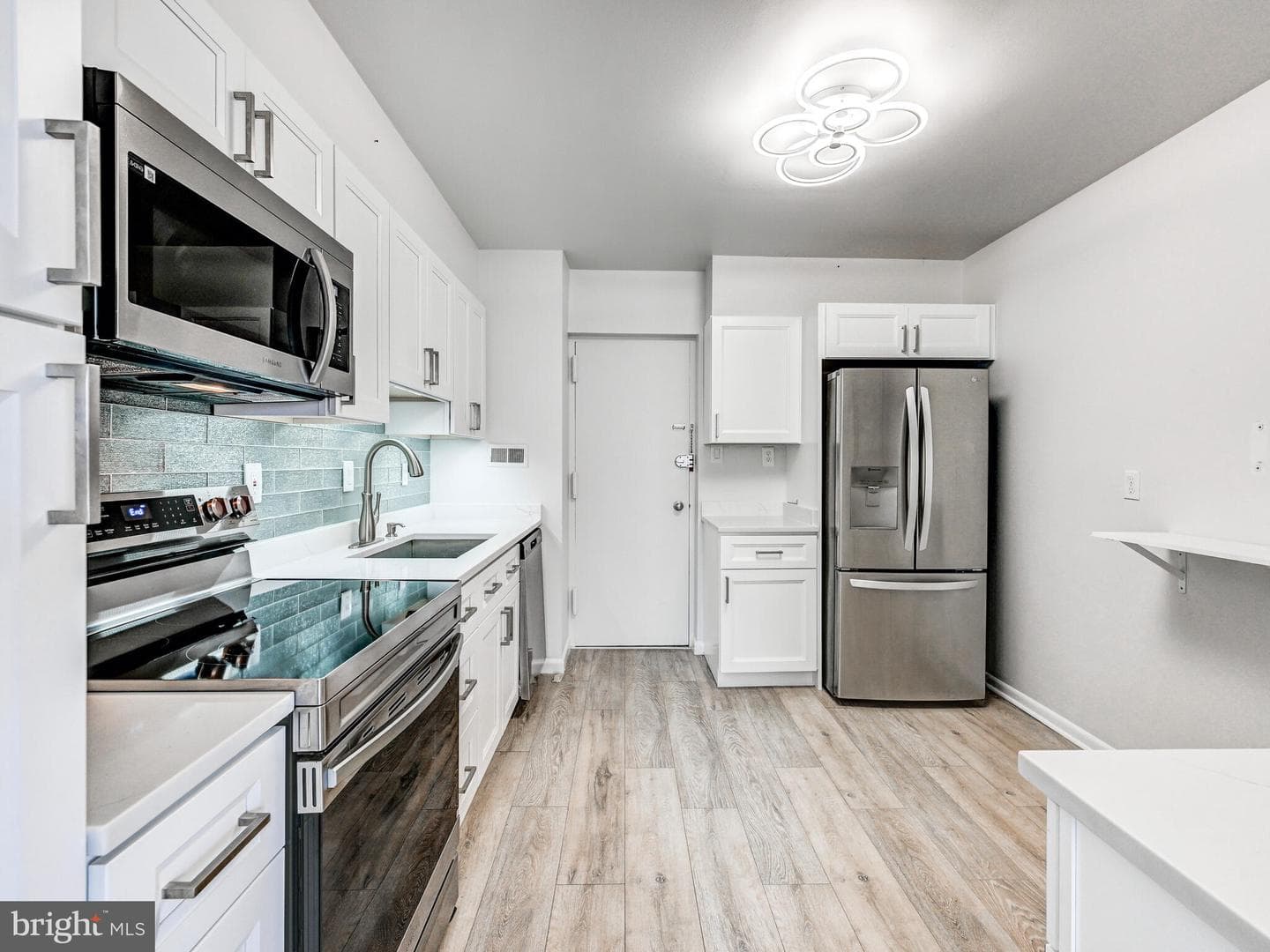 7 Slade Avenue #718 photo 6