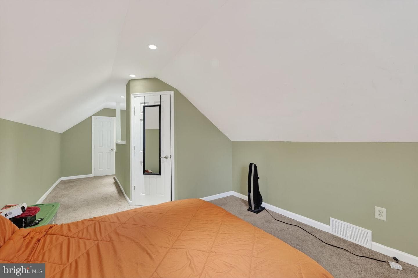 3525 Essex Road photo 21