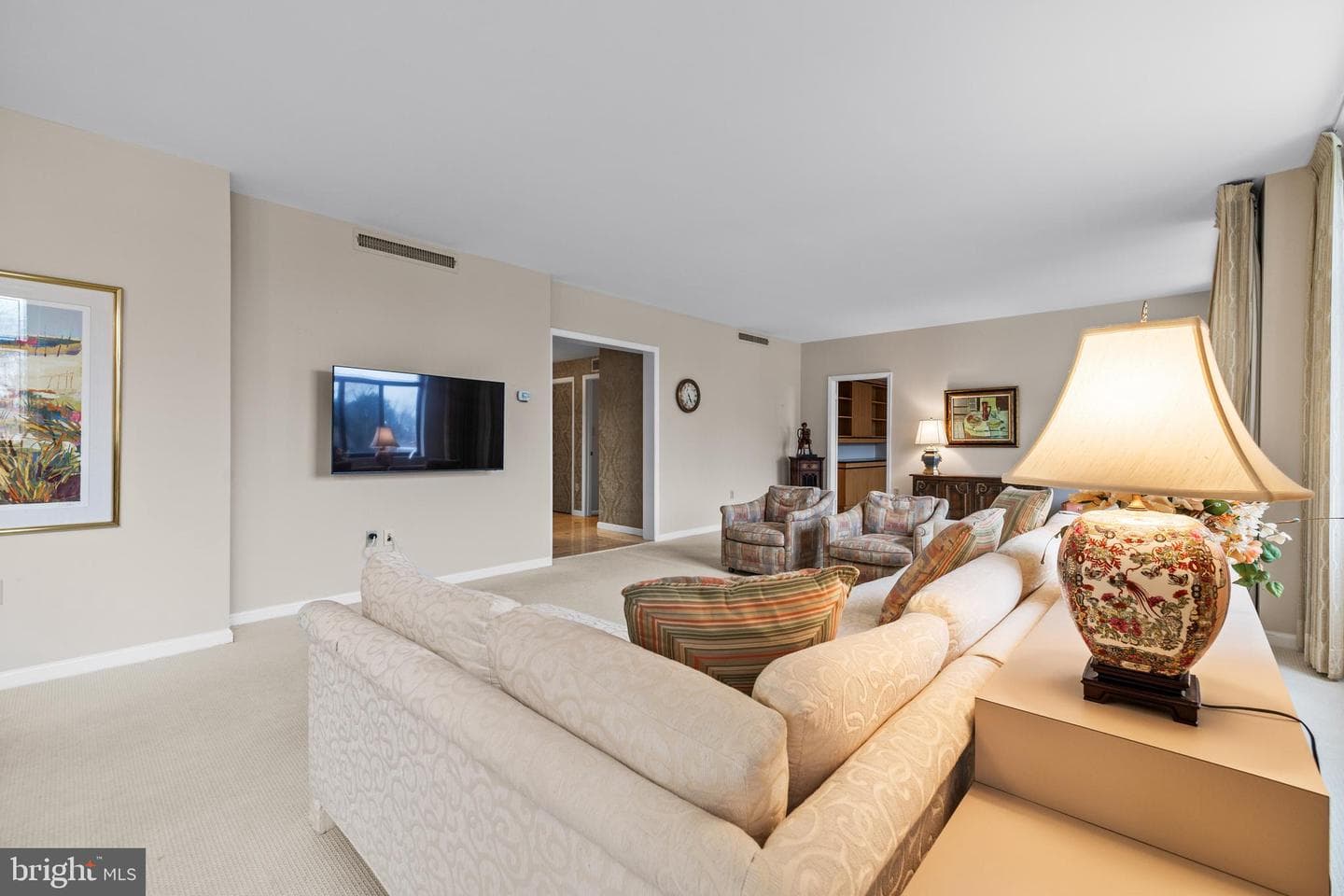 1 Slade Avenue #304 photo 21