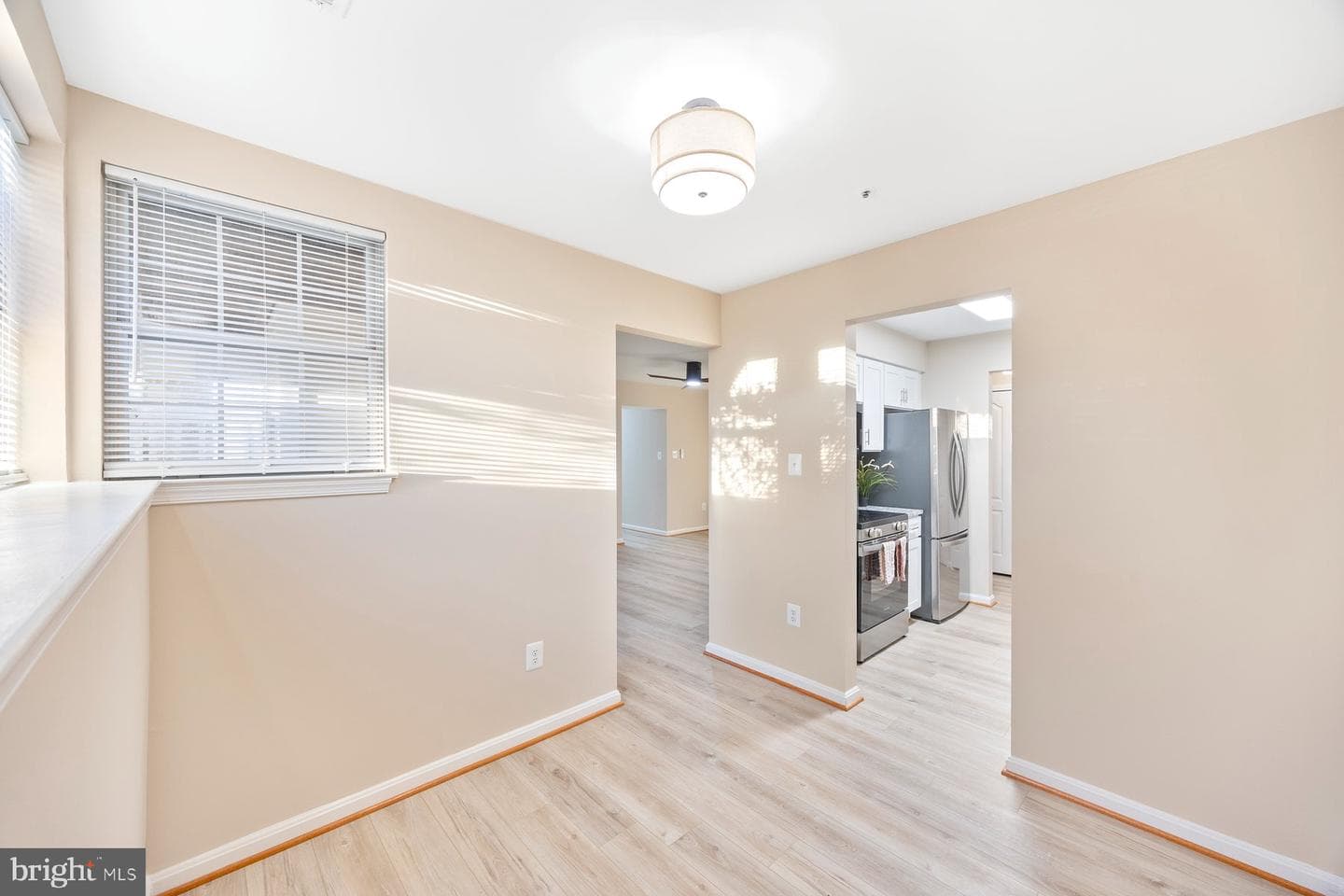 26 Shaftsbury Court #26 photo 14