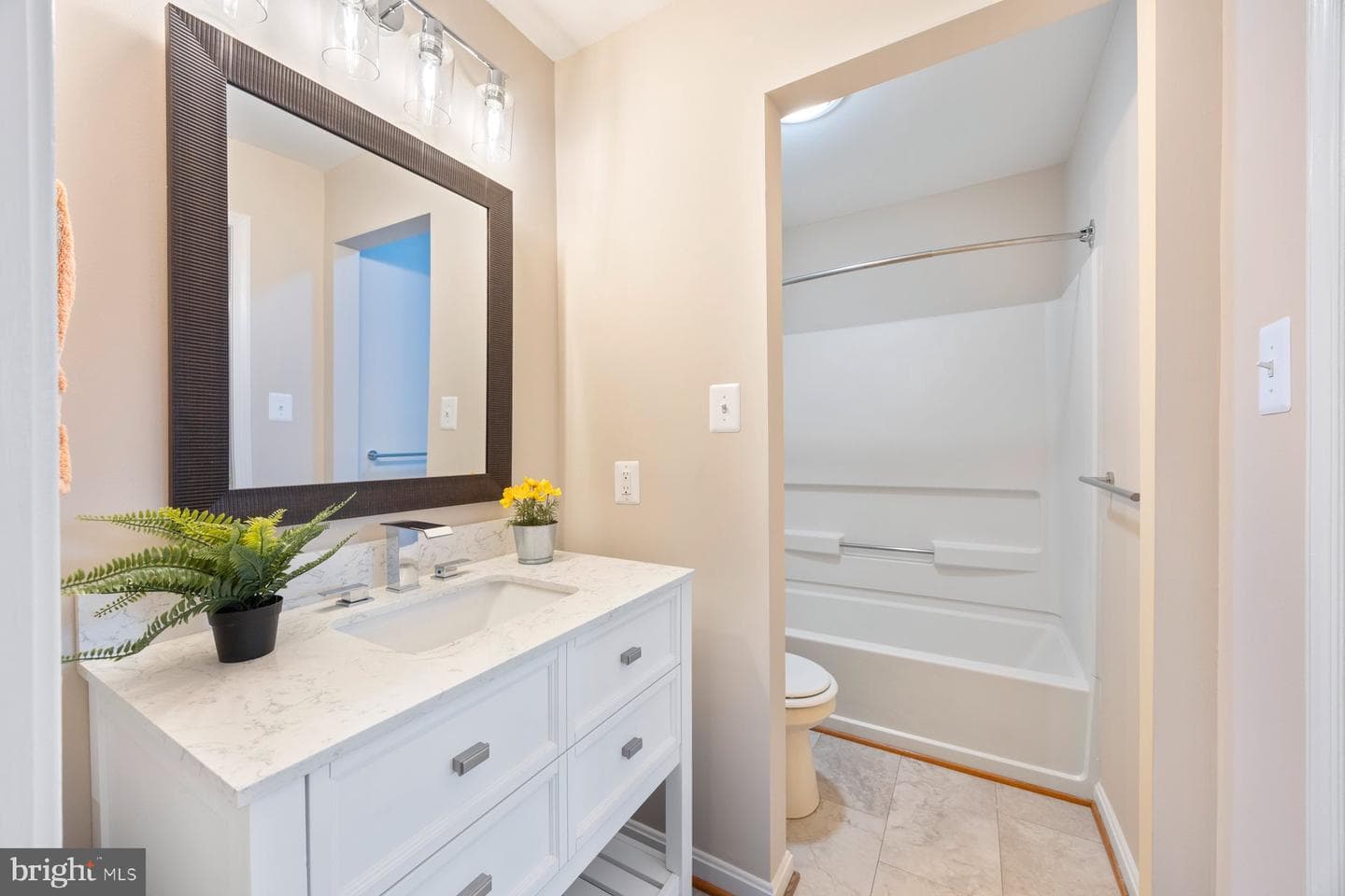 26 Shaftsbury Court #26 photo 24