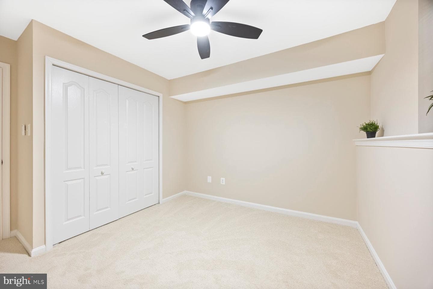 26 Shaftsbury Court #26 photo 27