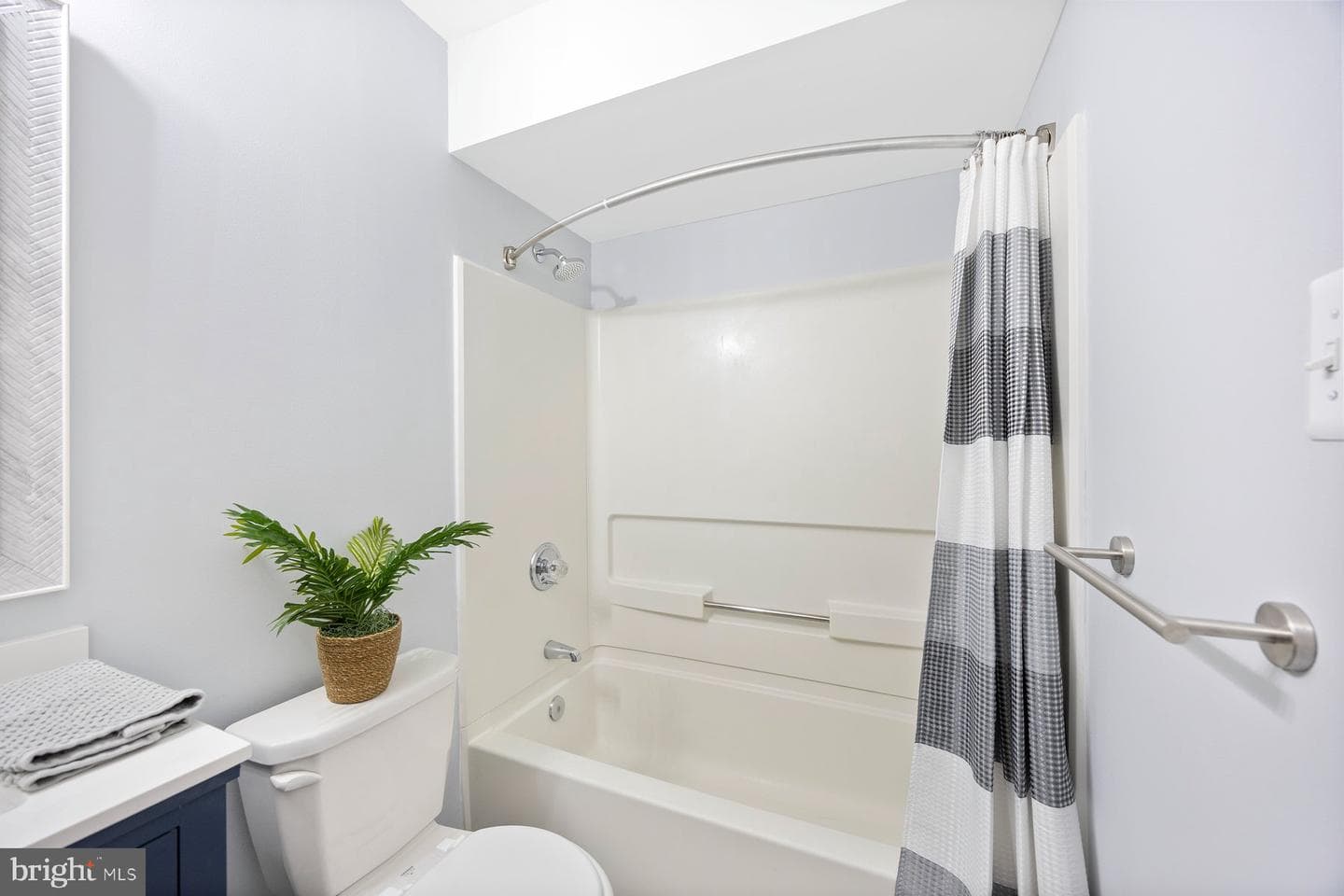 26 Shaftsbury Court #26 photo 30