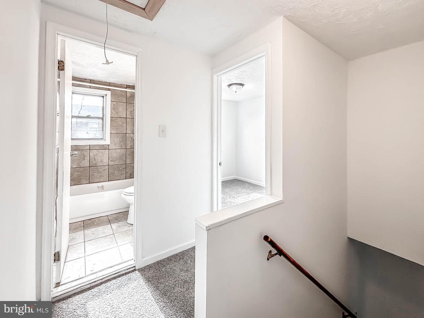 414 Avondale Road photo 18